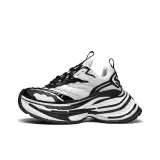 Черно-белый