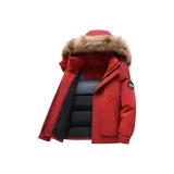 Кирпично-красный