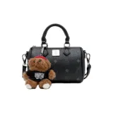 Марокканский медведь черного цвета