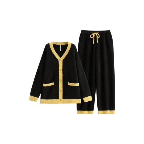 YUENEI 24548 Ink Black Женские Пижамные комплекты