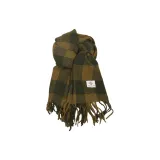 Тёмно-зелёный