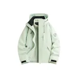 Светло-зеленый