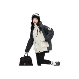 Темно-зеленый