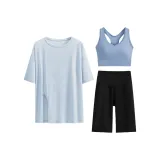 Трехкомпонентный комплект (Светло-синий короткий рукав топ + Черный бюстгальтер + Черные шорты-компрессия)