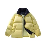 Светло-желтый