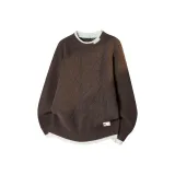 Коричневый