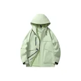 Светло-зеленый