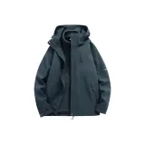 Темно-зеленый