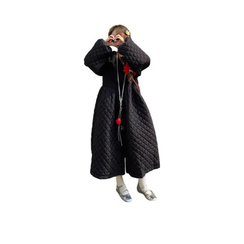 Black Women's Down Jackets (Пуховики)