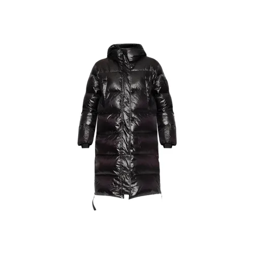 RED VALENTINO Черные Женские Пуховики