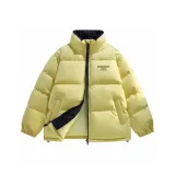 Светло-жёлтый