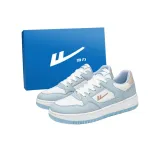 Белый, светло-голубой.