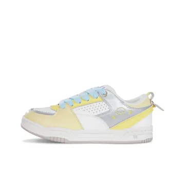 Жёлтый (Синие/Белые шнурки)