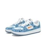 Белый и синий цвет граффити