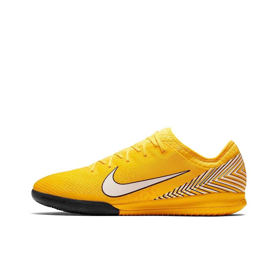 nike mercurial vaporx pro ic