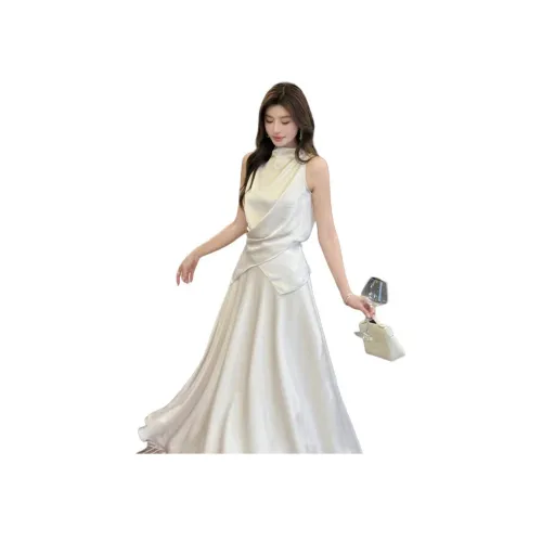 AFGGD Белый Женские Комплекты с юбкой