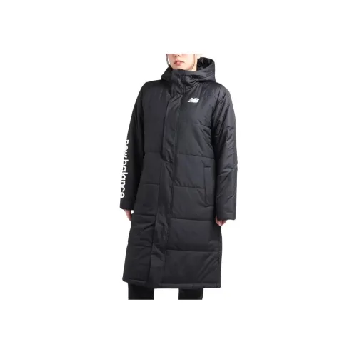 New Balance Куртки и Пальто Женские Черные