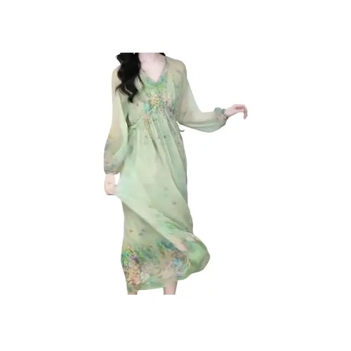 Зеленые женские длинные платья с длинными рукавами