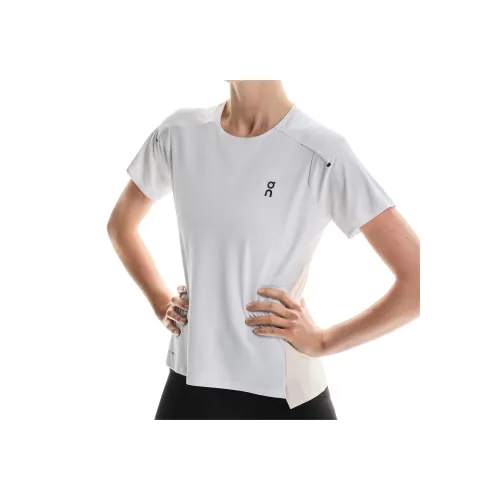 On Performance Белый, Серебряный и Многоцветный Женские T-рубашки