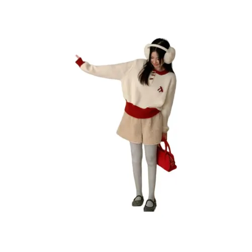 CHARM GLOW Женская трикотажная одежда