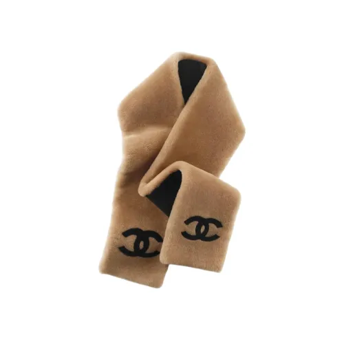 CHANEL Вязаные шарфы Женские