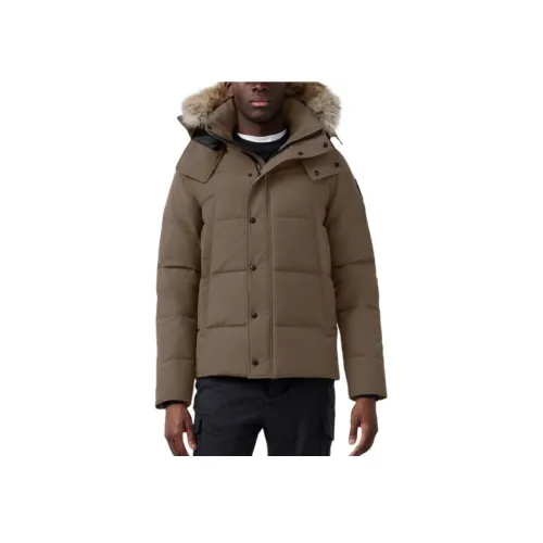 Canada Goose Wyndham Series Down Jacket Parka Coat Men's Drift Sand Brown