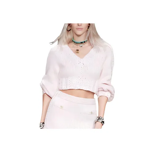 CHANEL Светло-розовые Женские Свитеры