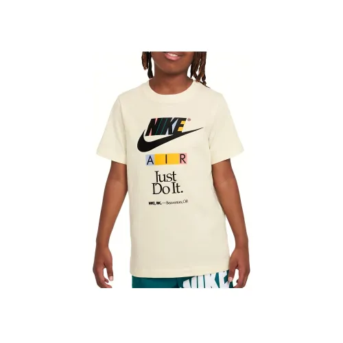 NIKE Кокосовое молоко Kids T-рубашки
