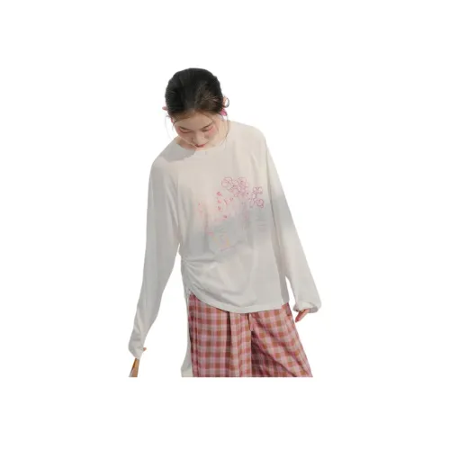 BLUSHWHITE Стандартная T-рубашка Женская