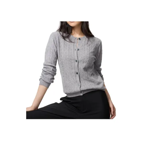 UNIQLO Серый Женские Трикотаж