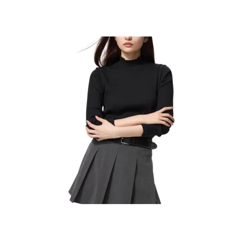 UNIQLO Черный Женский Трикотаж