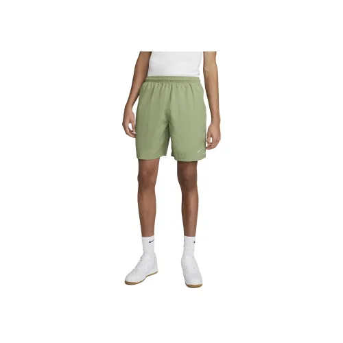 Nike Светло-зеленые мужские спортивные шорты