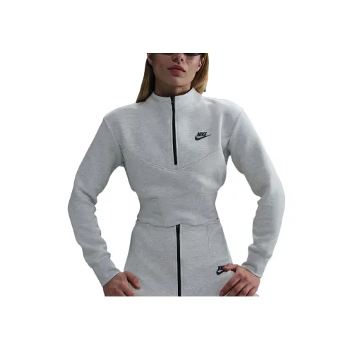 Nike Sportswear Tech Fleece Куртка Женская Серого цвета