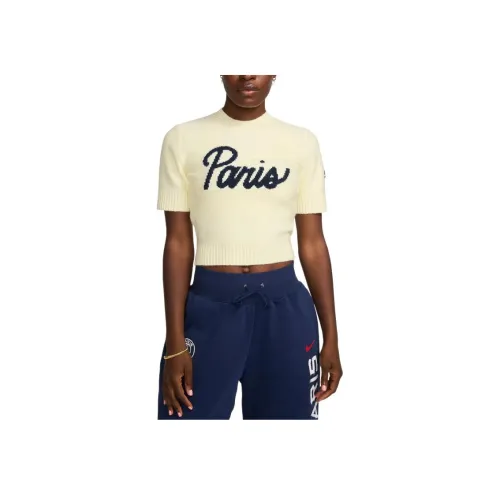 Nike одежда Бежевые Женские Футболки