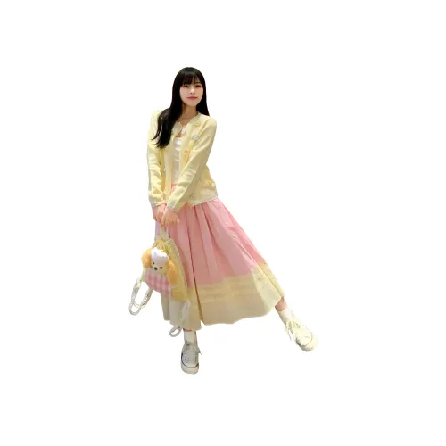 MTHE Custard+Pink Женские Комплекты с Юбкой