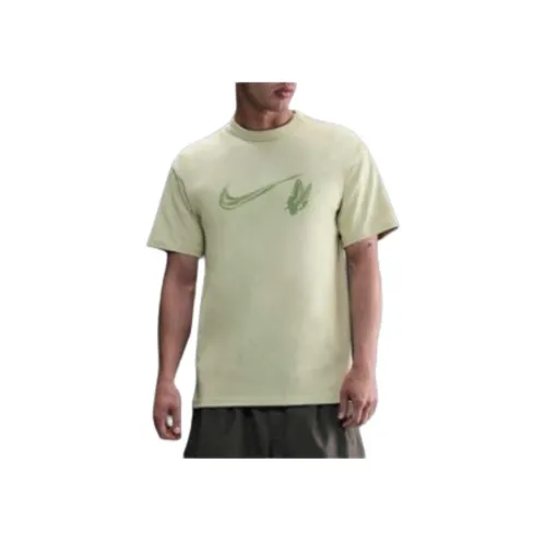 Nike Clothing Оливково-зеленые Мужские T-рубашки