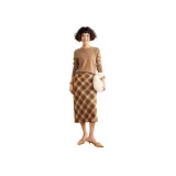 Золотой цвет верблюжий