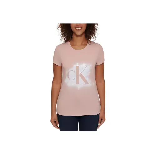 Calvin Klein T-Shirt Женская Розовая