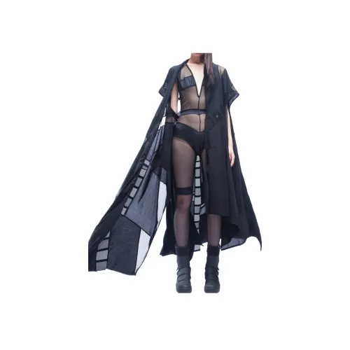 DEMOBAZA Черный Унисекс Плащи