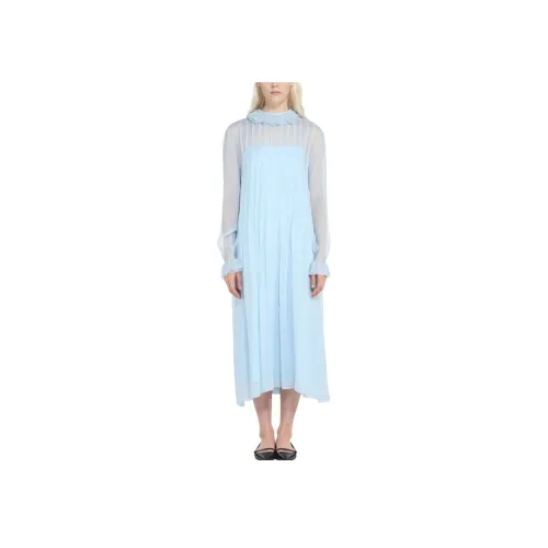 N°21 SS24 Длинное платье с длинными рукавами женское светло-синее