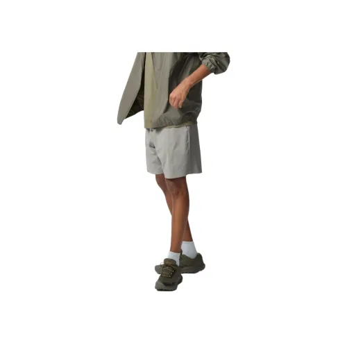 UNIQLO Повседневные шорты унисекс бежевые