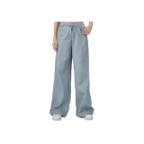 Серебристo-серый