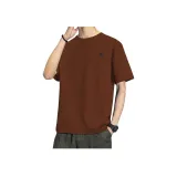 Кирпично-красный, коричневый