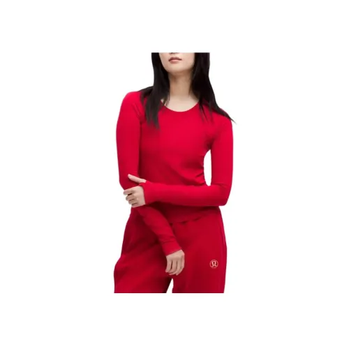 Lululemon Женские красные футболки