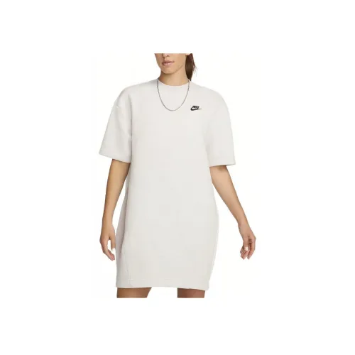 nike Sportswear Tech Fleece Короткий рукав Платье Женское Светло-серый