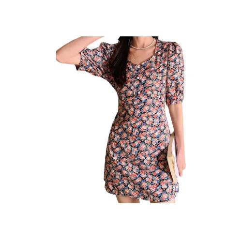 Emodues Короткий рукав Платье Женское Черное