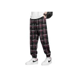 Черно-красный