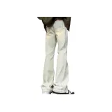 Грязно-желтый