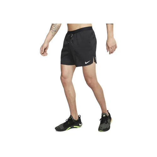 Nike Мужские спортивные шорты черного цвета