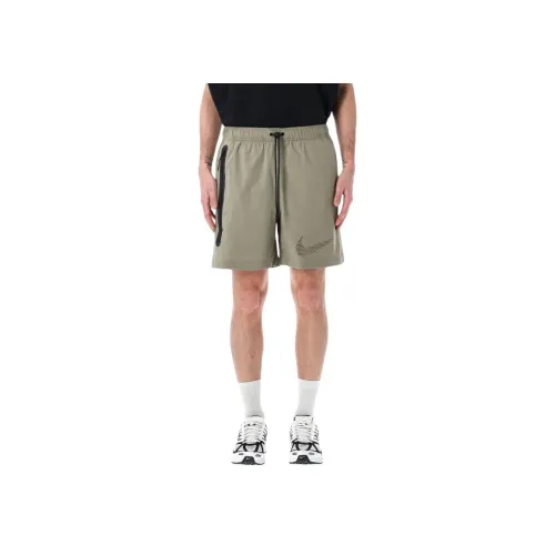 nike Повседневные шорты Мужские Светло-армейский зеленый